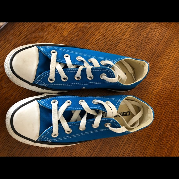 Converse - Picture 2 of 7